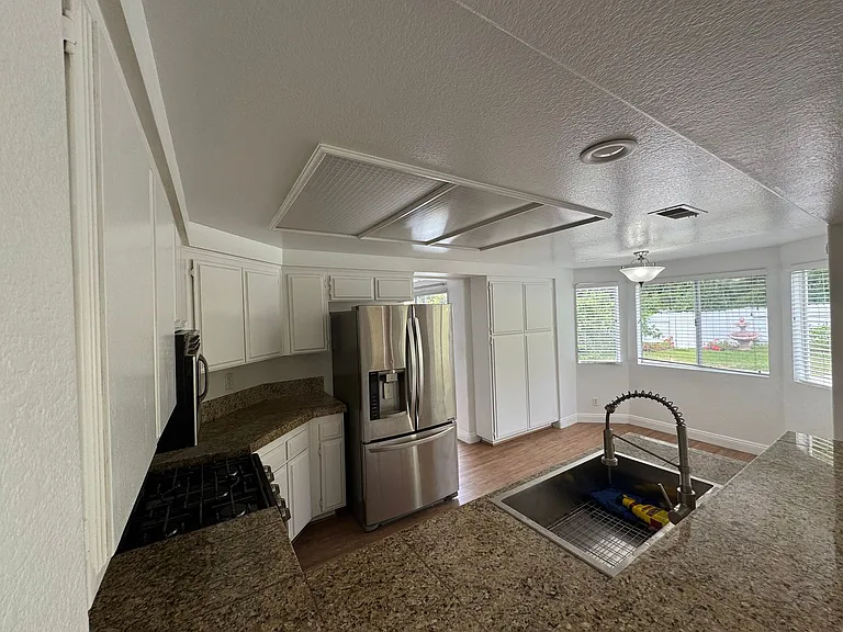 1423 Portofino Dr — Photo 14