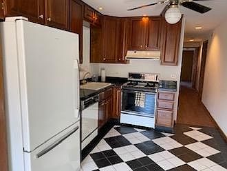 3rd image of 3339 S Emerald Ave