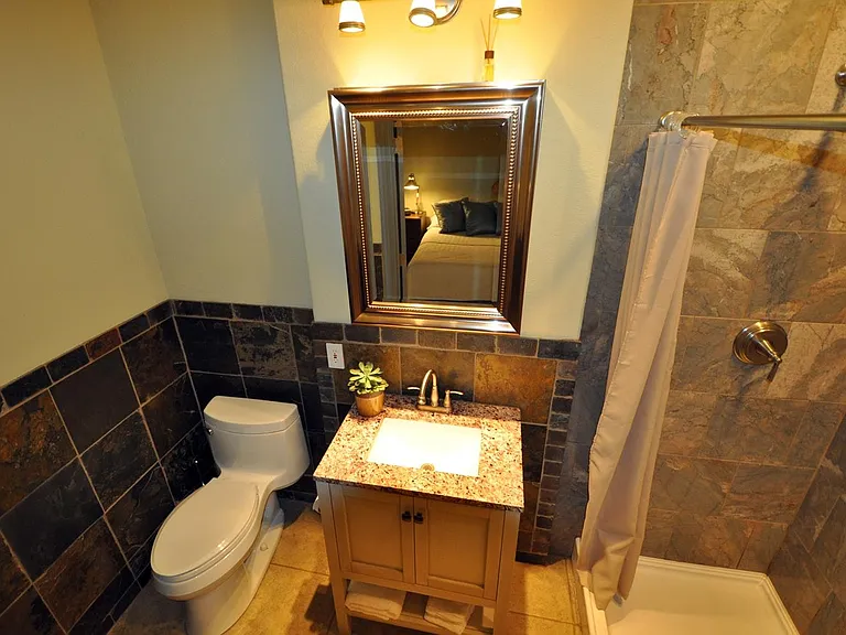 925 Dolhonde St #1 — Photo 3