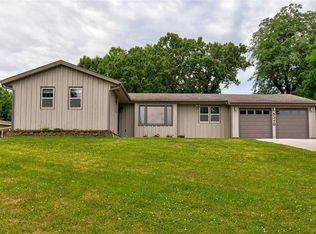 5370 NW 78th Ct, Johnston, IA 50131