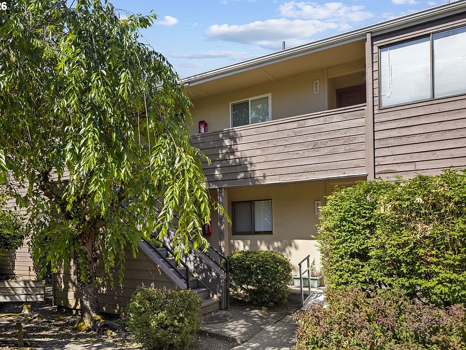 1st image of 603 SE 148th Ave