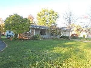 1st image of 805 Sunset Dr