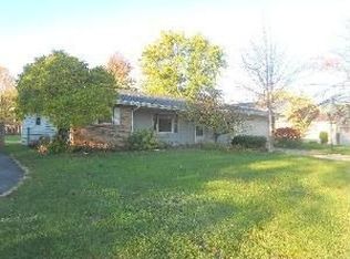 805 Sunset Dr, Shorewood, IL