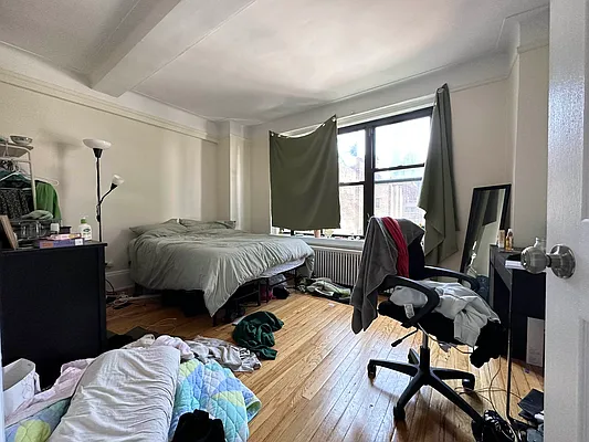 Rented by Green Home NY Realty LLC | media 11