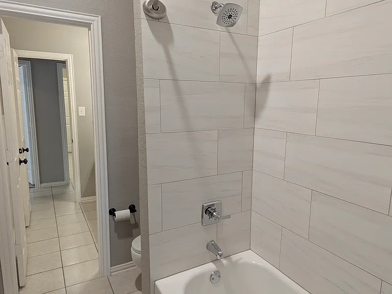 4200 Tiffany Dr — Photo 21