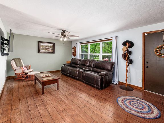 5th image of 6105 Houseman Rd