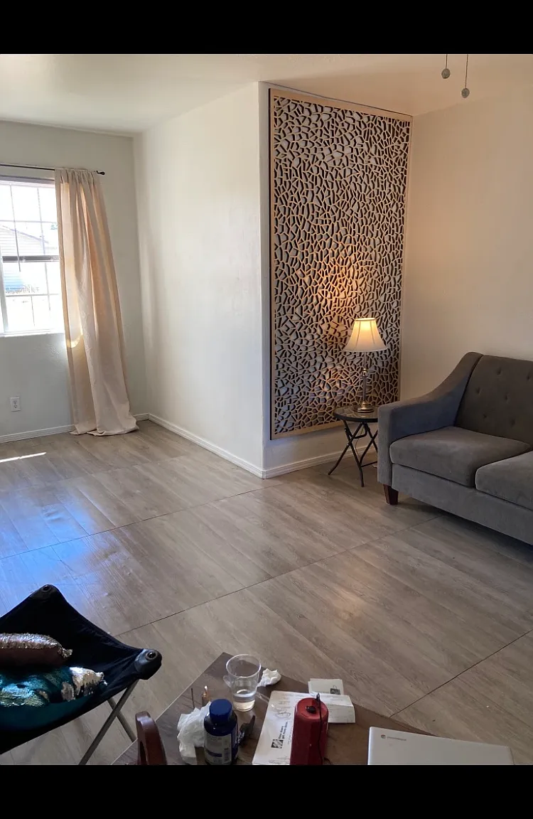 203 Wright Ln — Photo 3