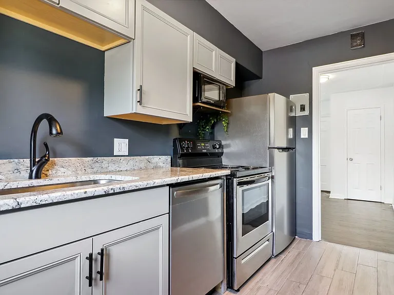 2047 S Milwaukee St #10 — Photo 11