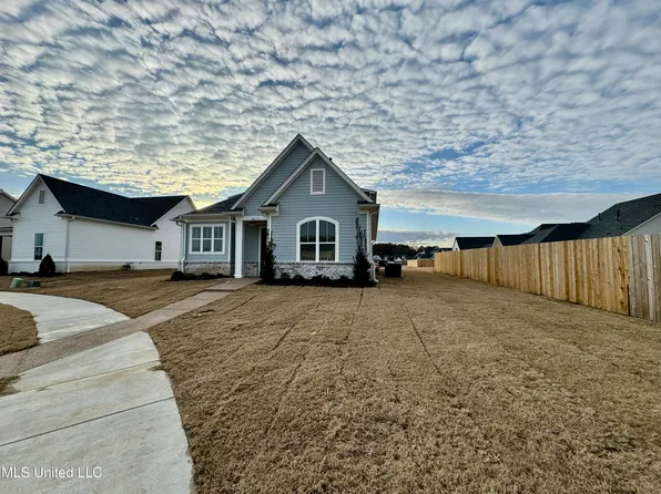 6677 Mayberry Ln, Southaven, MS 38672