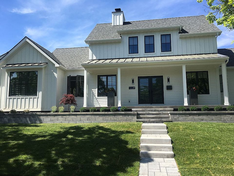 1st image of 47 Walnut St