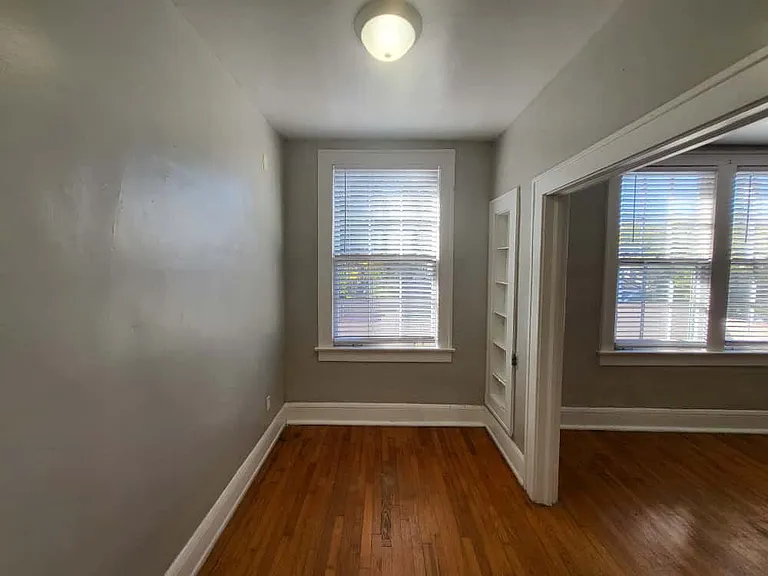 Amelia Apartments — Photo 26
