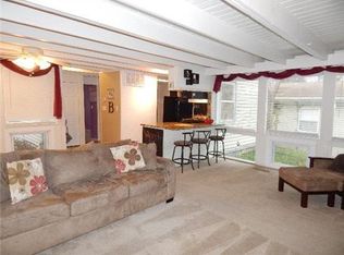 5404 Maple St, Mission, KS 66202