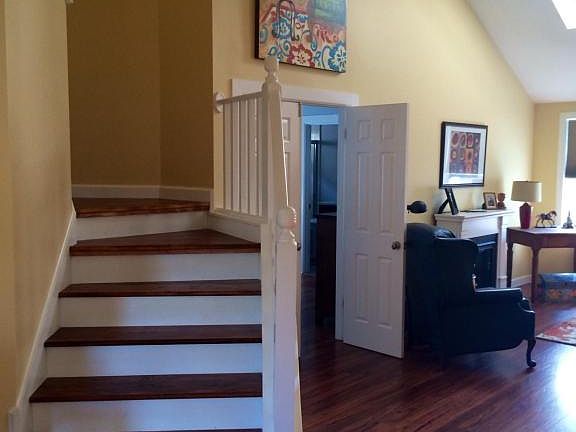 5th image of 1514 Mariah Way W