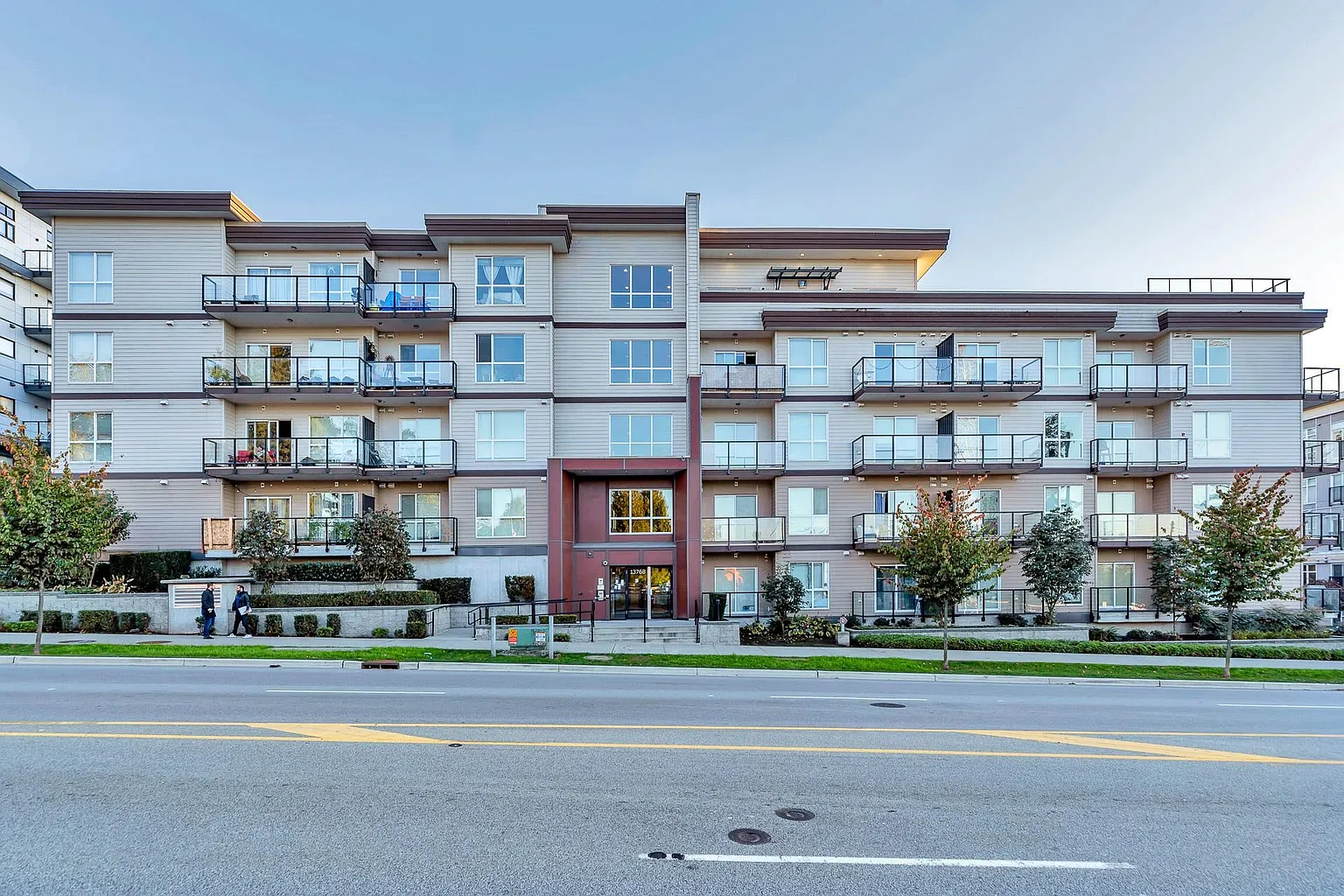 13768 108th Ave #221 photo 1