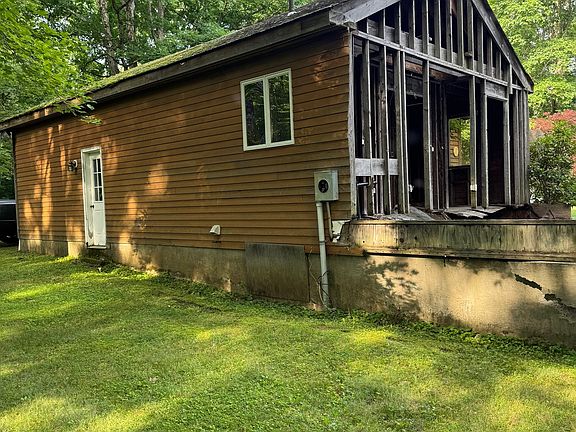 2nd image of 106 Lambert Road