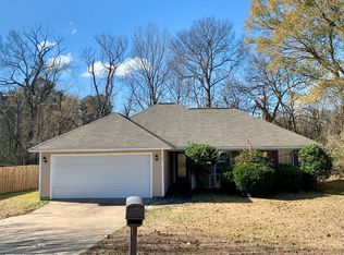 707 Cherry Stone Dr, Clinton, MS 39056