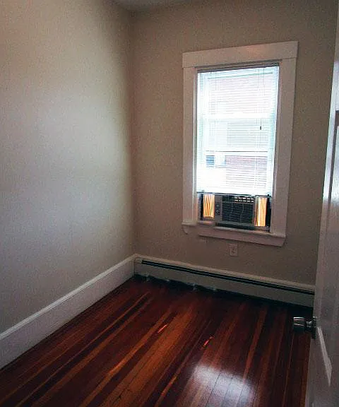 742 E 6th St #2 — Photo 18