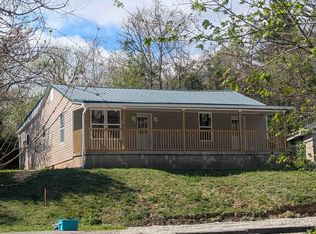 105 Compliment St, Coal Grove, OH