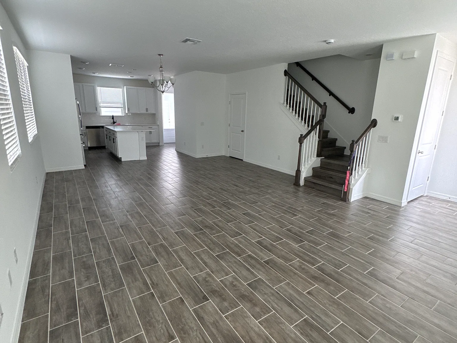 3 bed, 1700 sqft, $2,600 — Photo 4