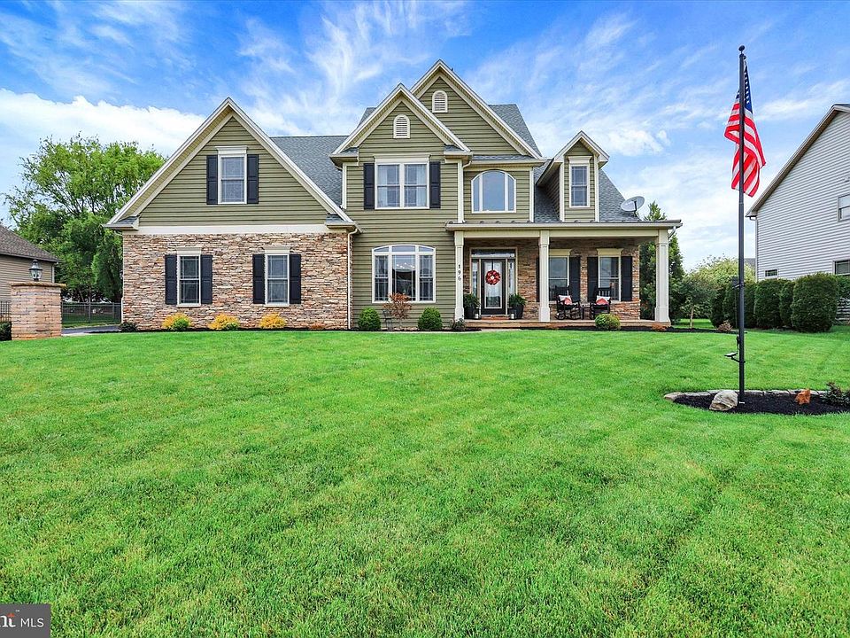 1st image of 196 Summer Breeze Ln