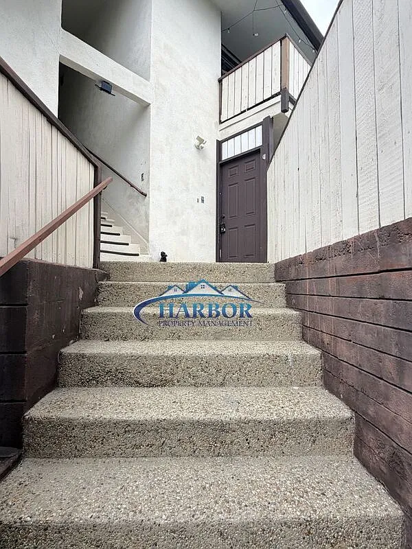 2 bed, 2.0 bath, $3,100 — Photo 2