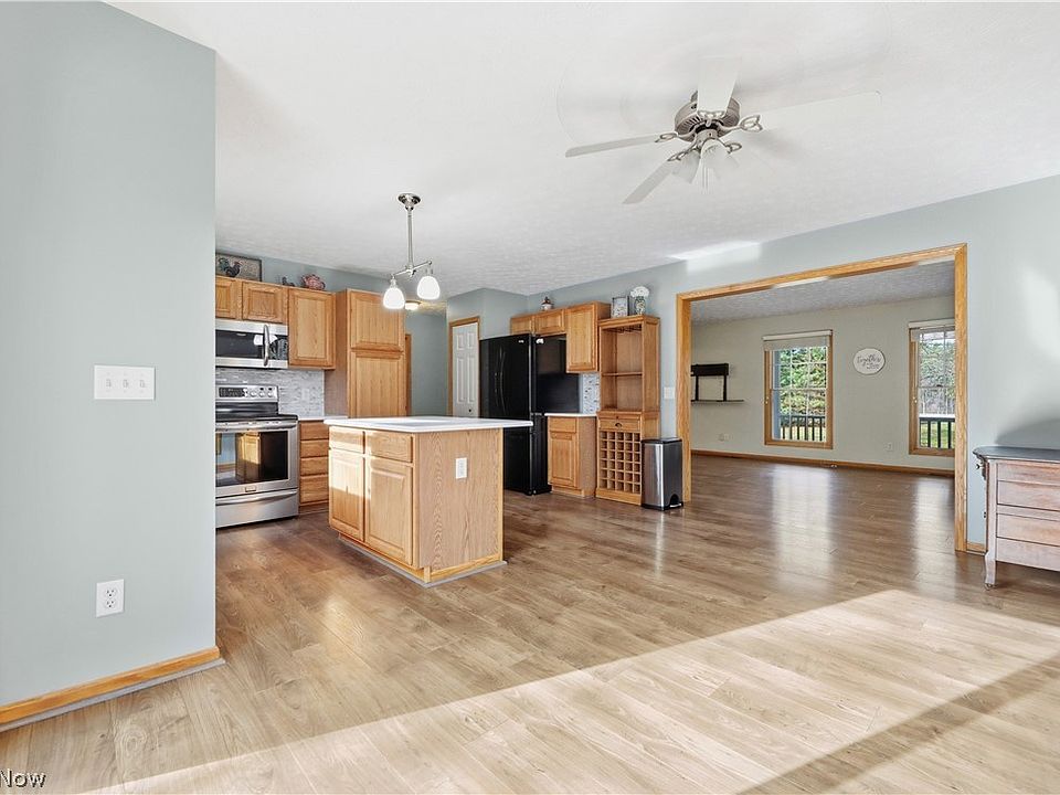 14565 Price St NE, Alliance, OH 44601 | Zillow
