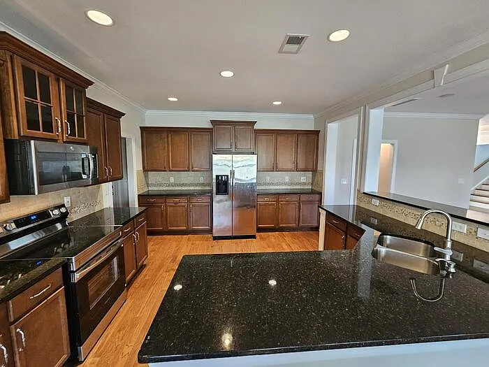 1 Featherfoil Ct — Photo 12