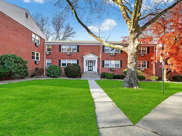 5 Oxford Court #7815, Suffern, NY 10901