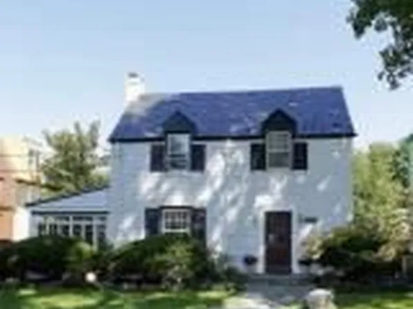 1339 Kalmia Rd NW, Washington, DC 20012