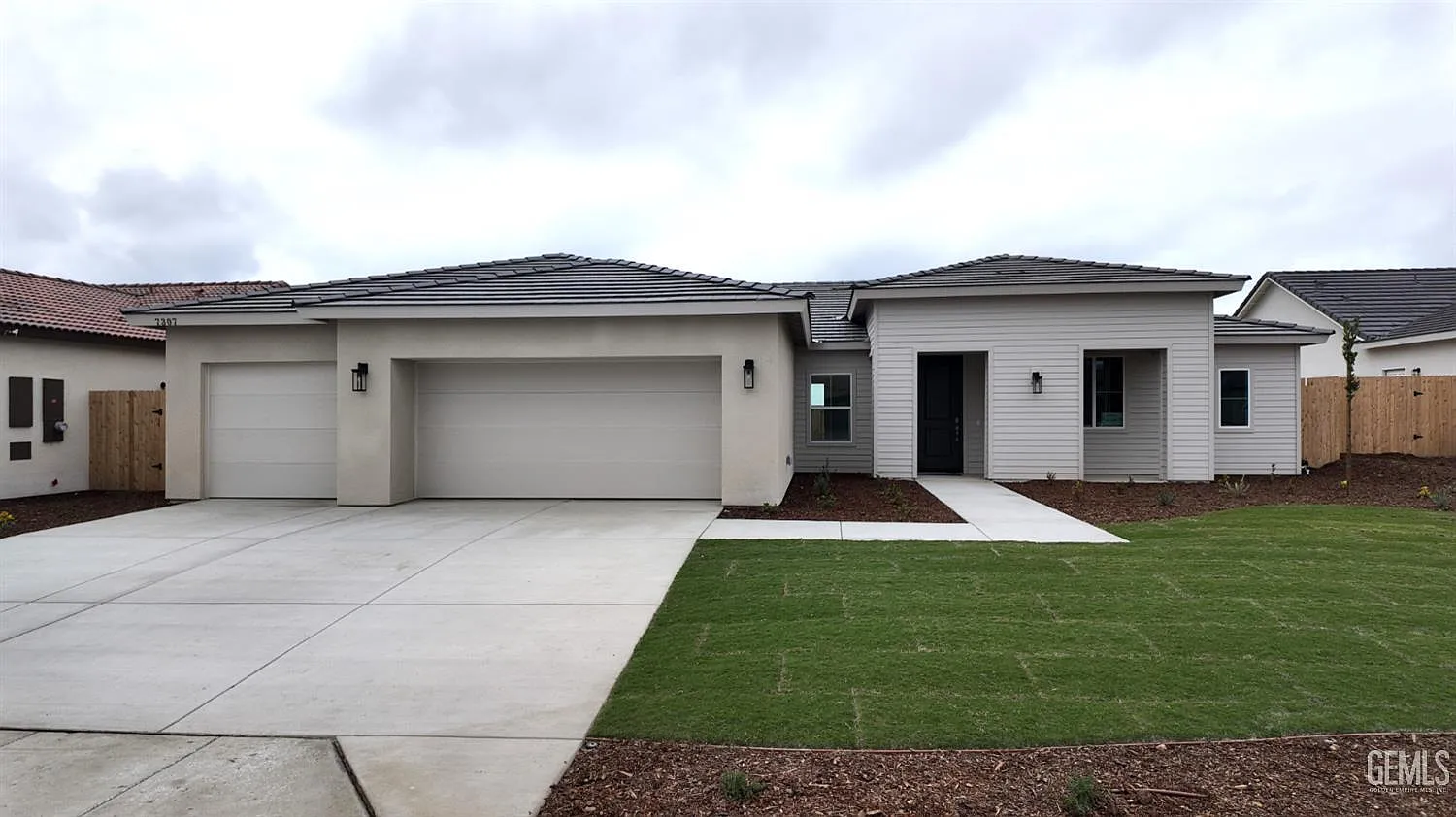 7307 Cryosphere St photo 1