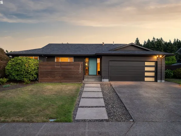 13000 NE Stanton St, Portland, OR 97230