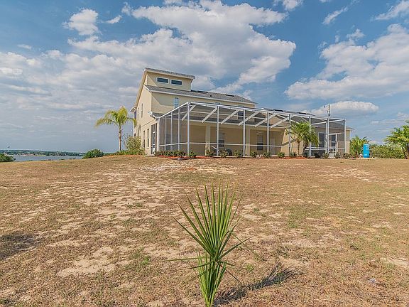 Rear has various palms