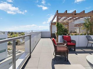 501 Park Pl #601, Esquimalt, BC V9A 6Z9