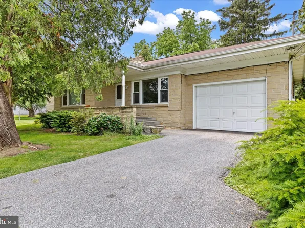 3415 E Market St, York, PA 17402