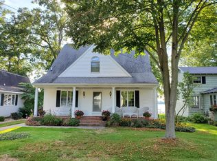 2870 Beatrice Ave, Middleville, MI 49333