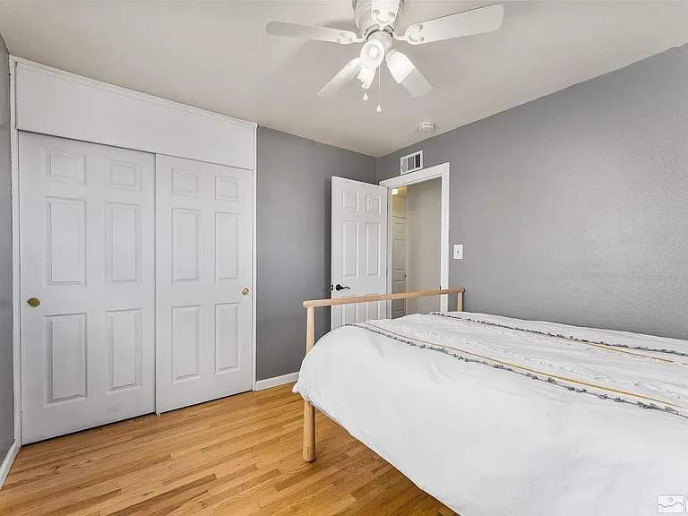 1040 Munley Dr — Photo 16