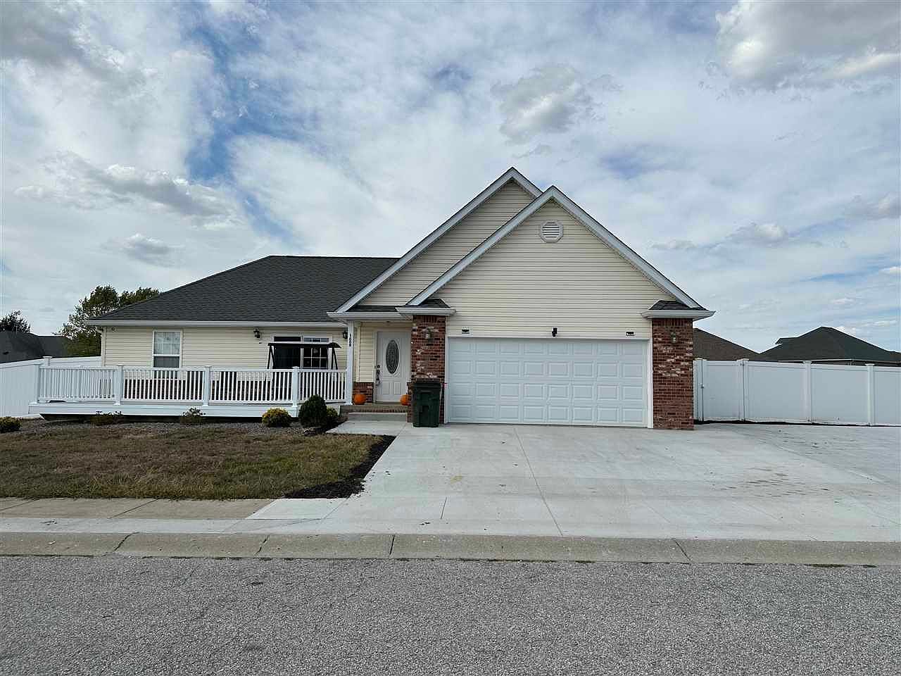 1609 N Oakmont Ave, Greensburg, IN 47240 MLS 10047232 Zillow