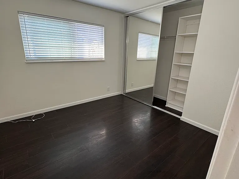 19361 Jerrilyn Ln — Photo 12