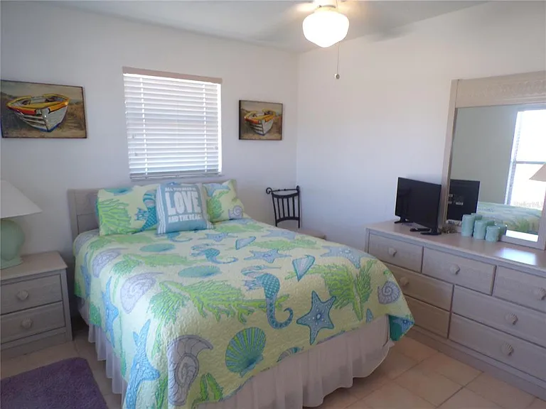 27097 Omni Ln — Photo 11