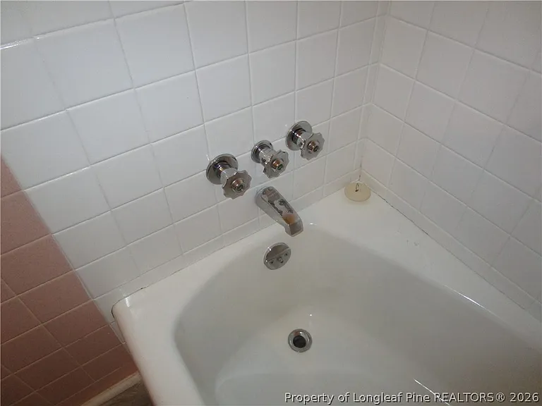 2516 NE Cumberland Rd — Photo 13
