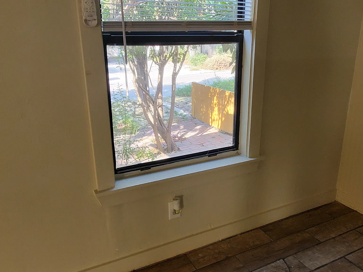 2 bed, 1250 sqft, $1,750 — Photo 4