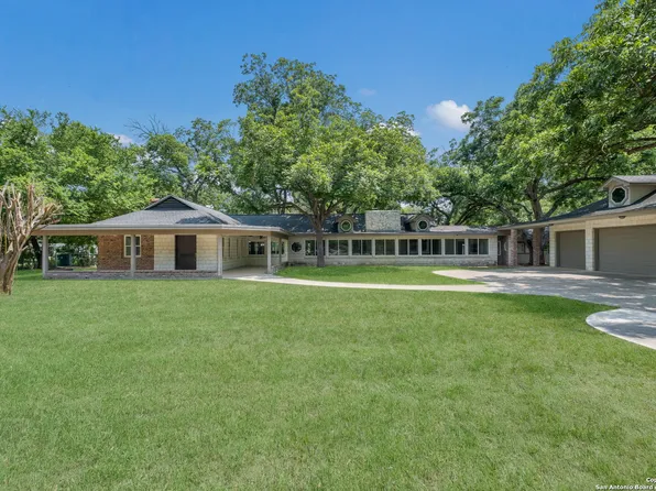 123 Serene Creek Ln, McQueeney, TX 78123