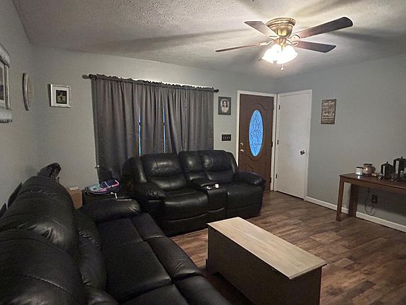 2nd image of 965 Bussey Rd