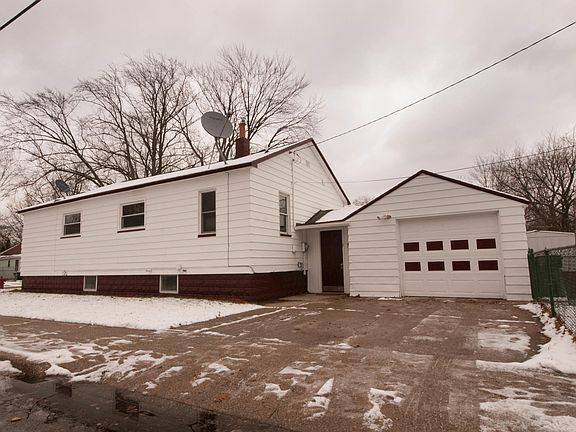 2nd image of 1187 Francis Ave