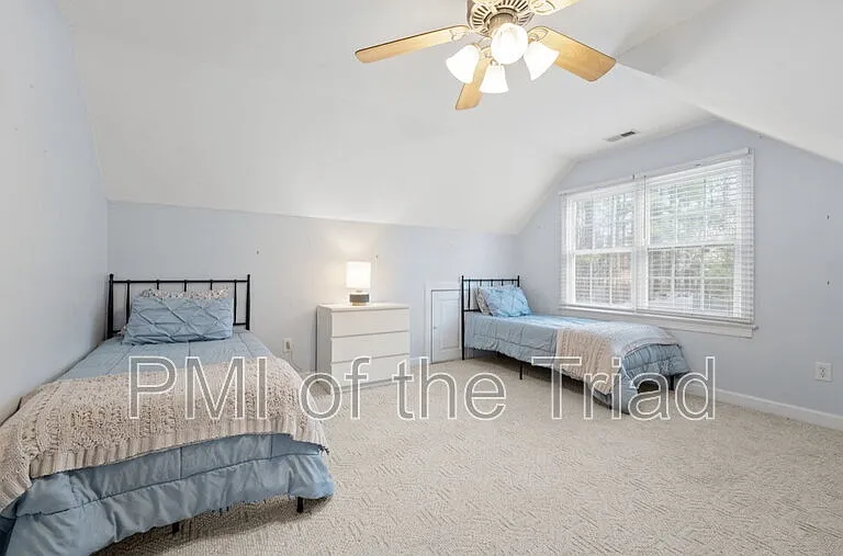 2766 Briaroak Dr — Photo 16