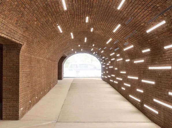 527 West 27th Street image 18 of 24