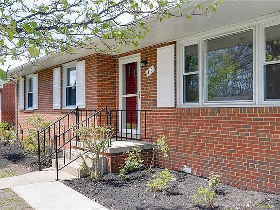 2nd image of 410 Craig Ave