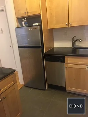 Rented by Bond New York | media 36