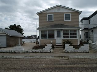 271 North St, Seaside Park, NJ 08752