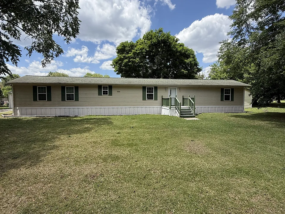 3719 Fountain Cir